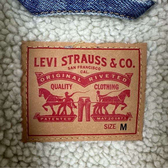LEVI’S SHERPA LINED DENIM JACKET M - Picture 6 of 12